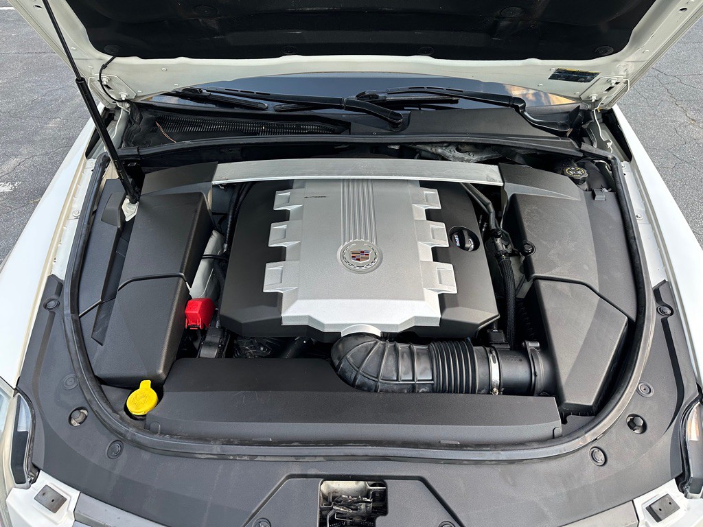 2008 Cadillac CTS Image 12