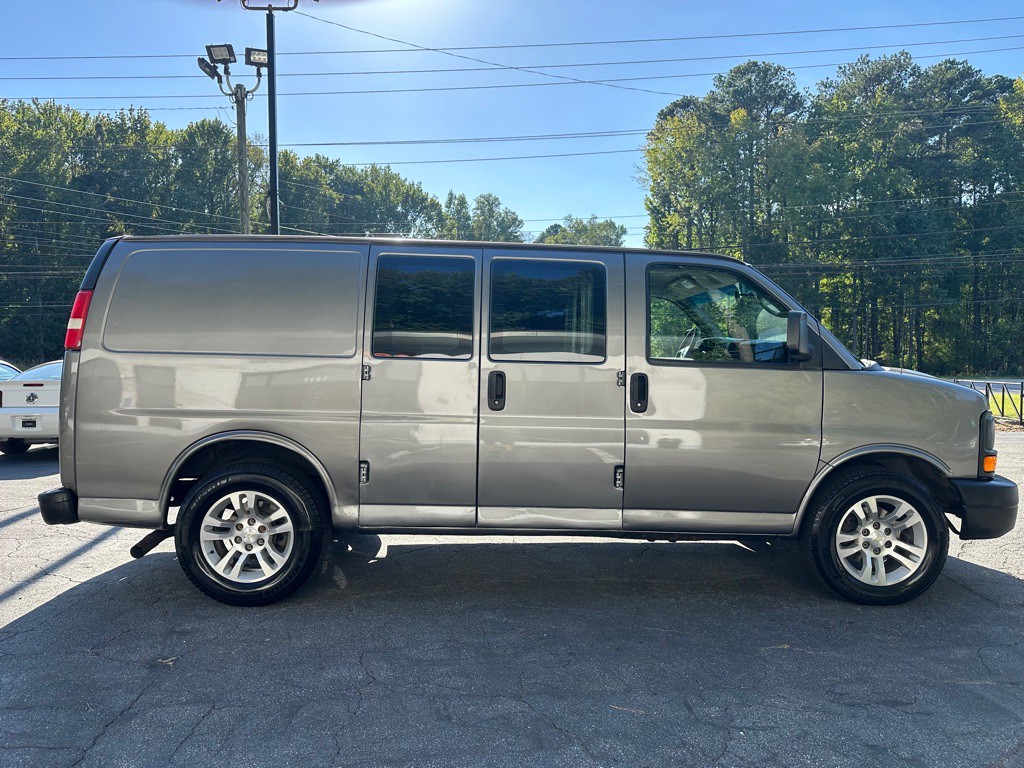 2013 GMC Savana Image 5