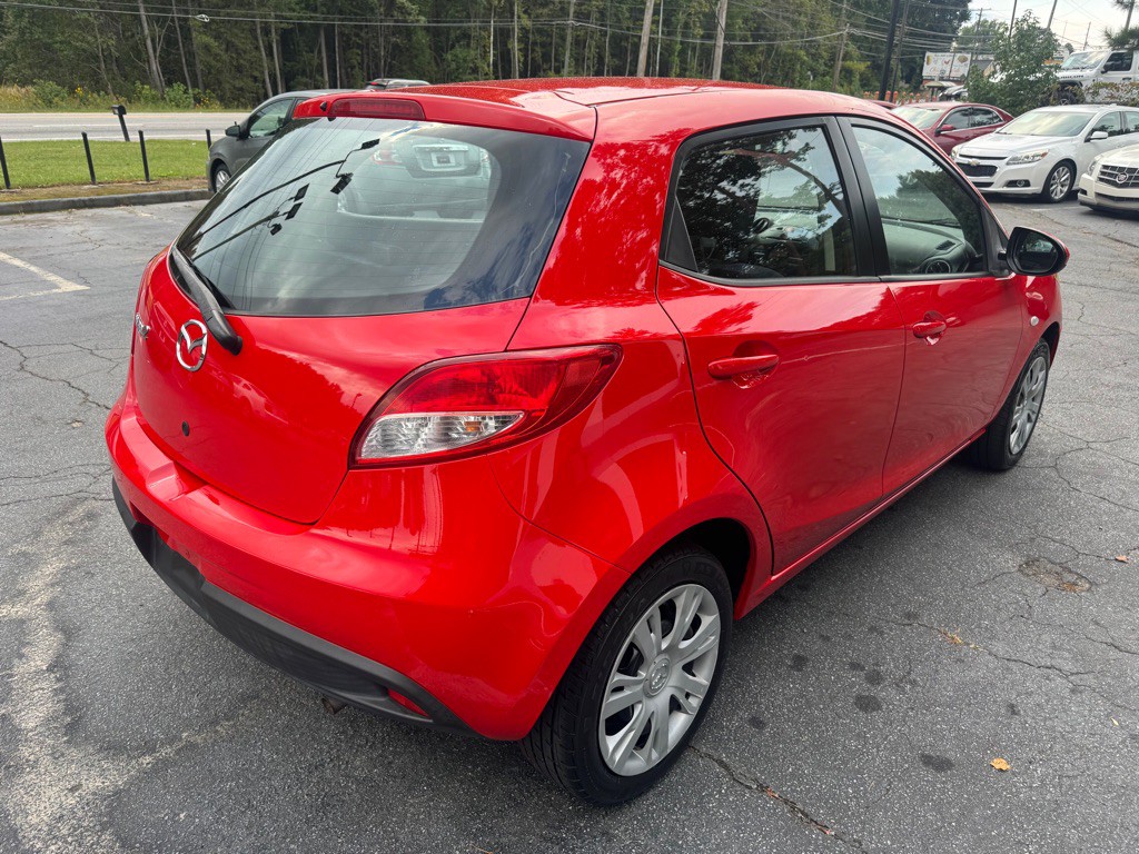 2011 Mazda Mazda2 Image 6