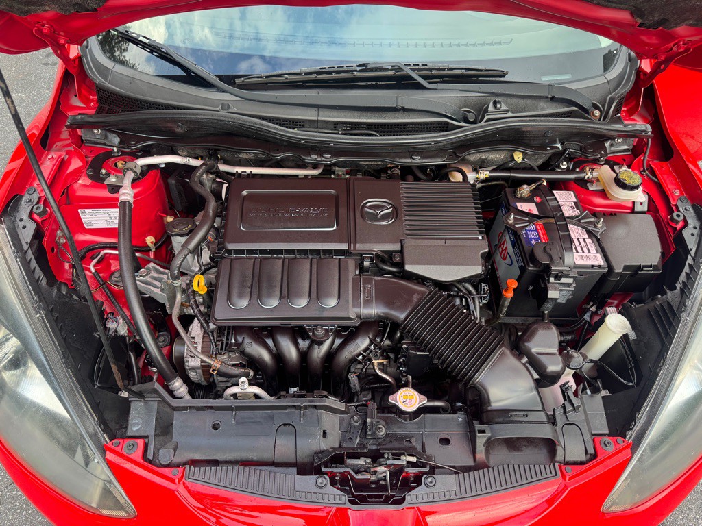 2011 Mazda Mazda2 Image 13