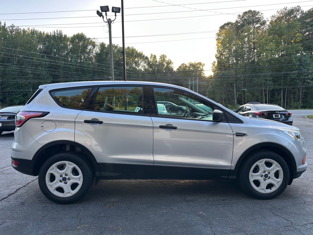 2017 Ford Escape Image 5