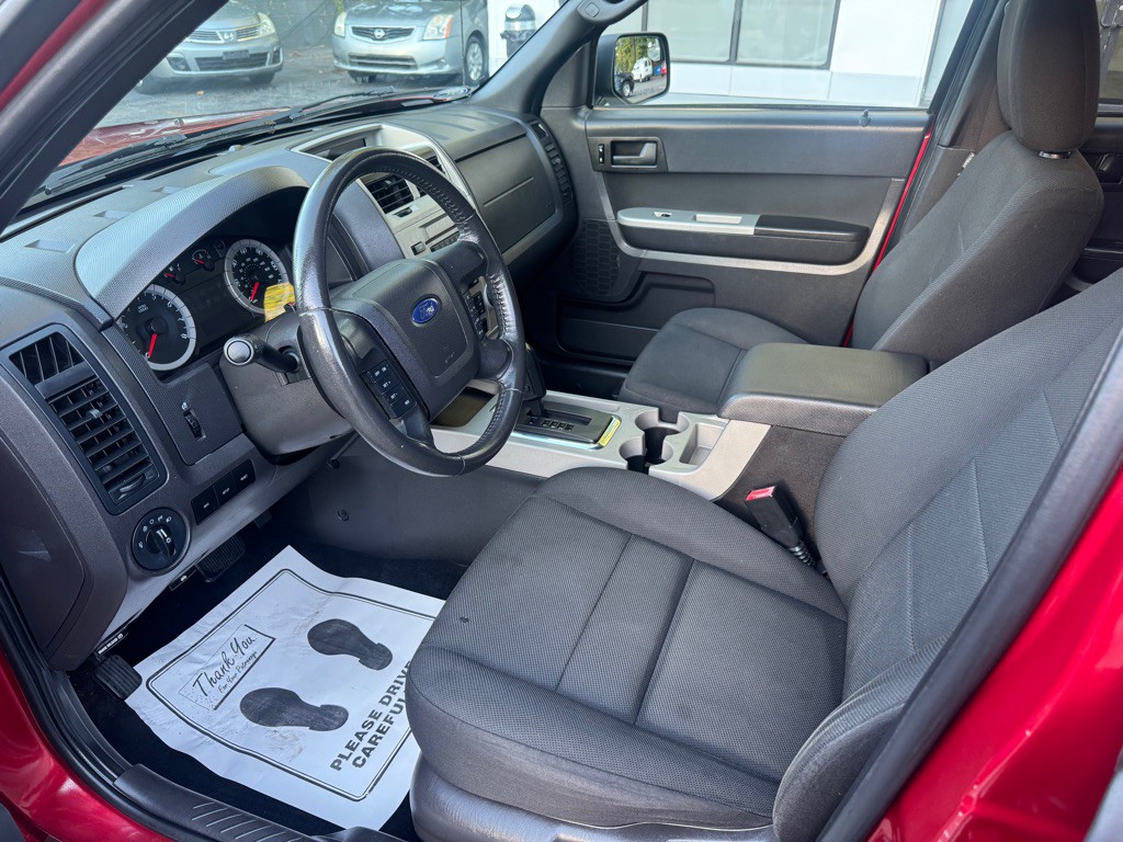 2010 Ford Escape Image 7