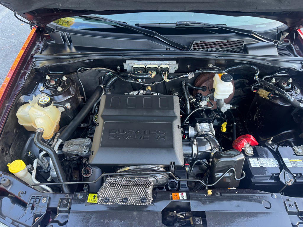 2010 Ford Escape Image 12