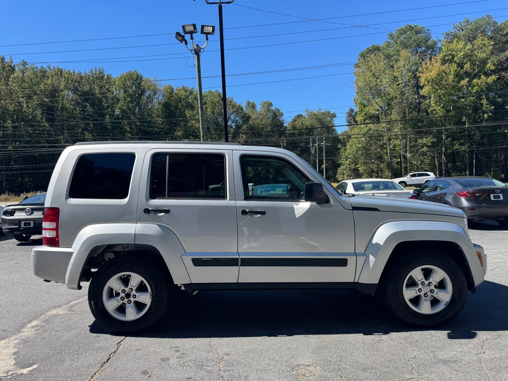 2010 Jeep Liberty Image 5