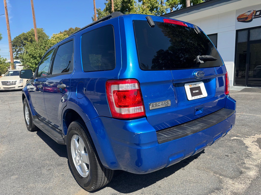 2011 Ford Escape Image 3