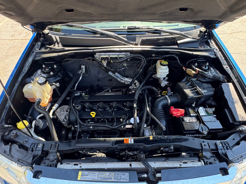 2011 Ford Escape Image 12
