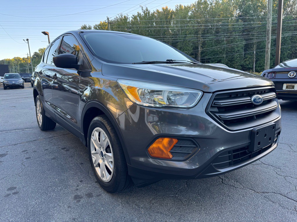 2017 Ford Escape Image 4