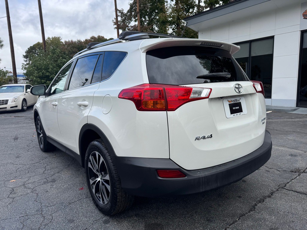 2015 Toyota Rav4 Image 3