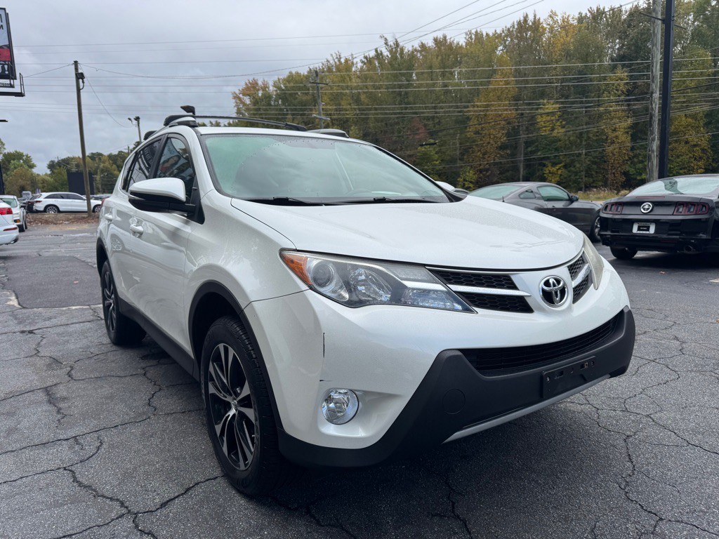 2015 Toyota Rav4 Image 4