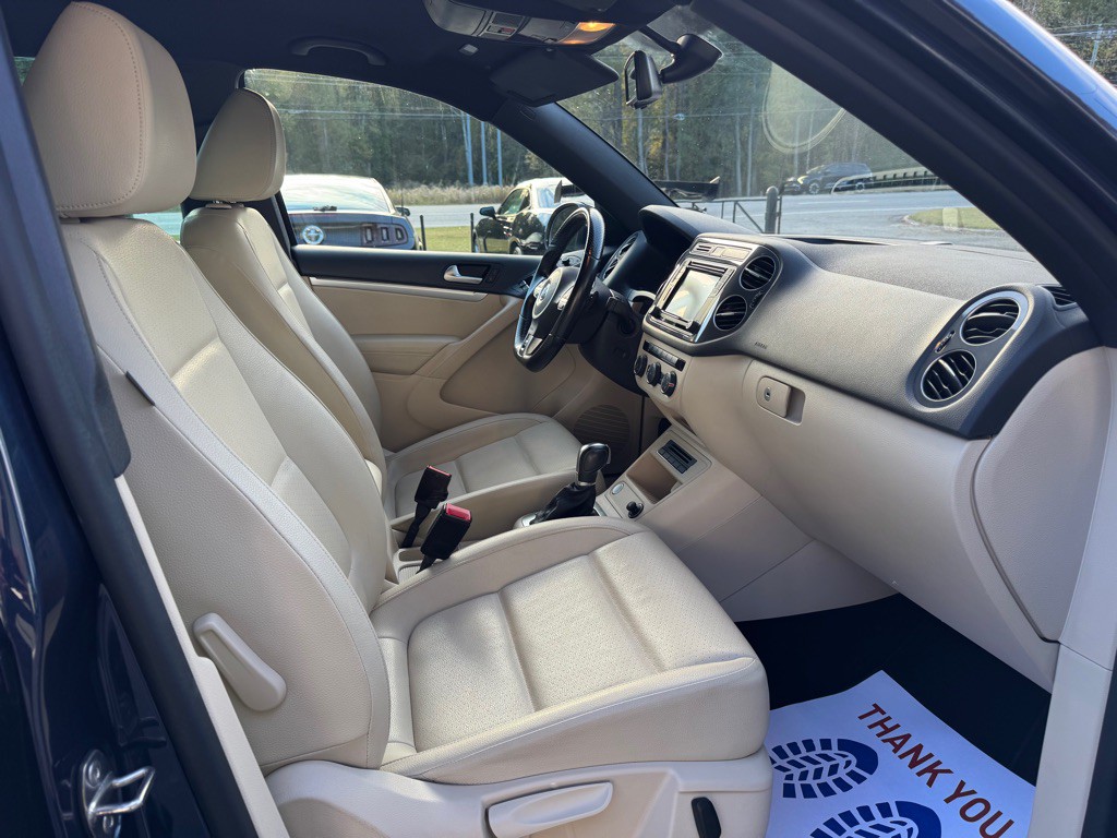 2016 Volkswagen Tiguan Image 8