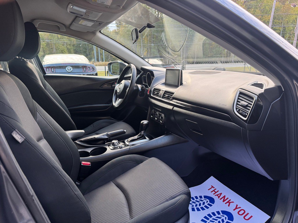 2015 Mazda Mazda3 Image 9