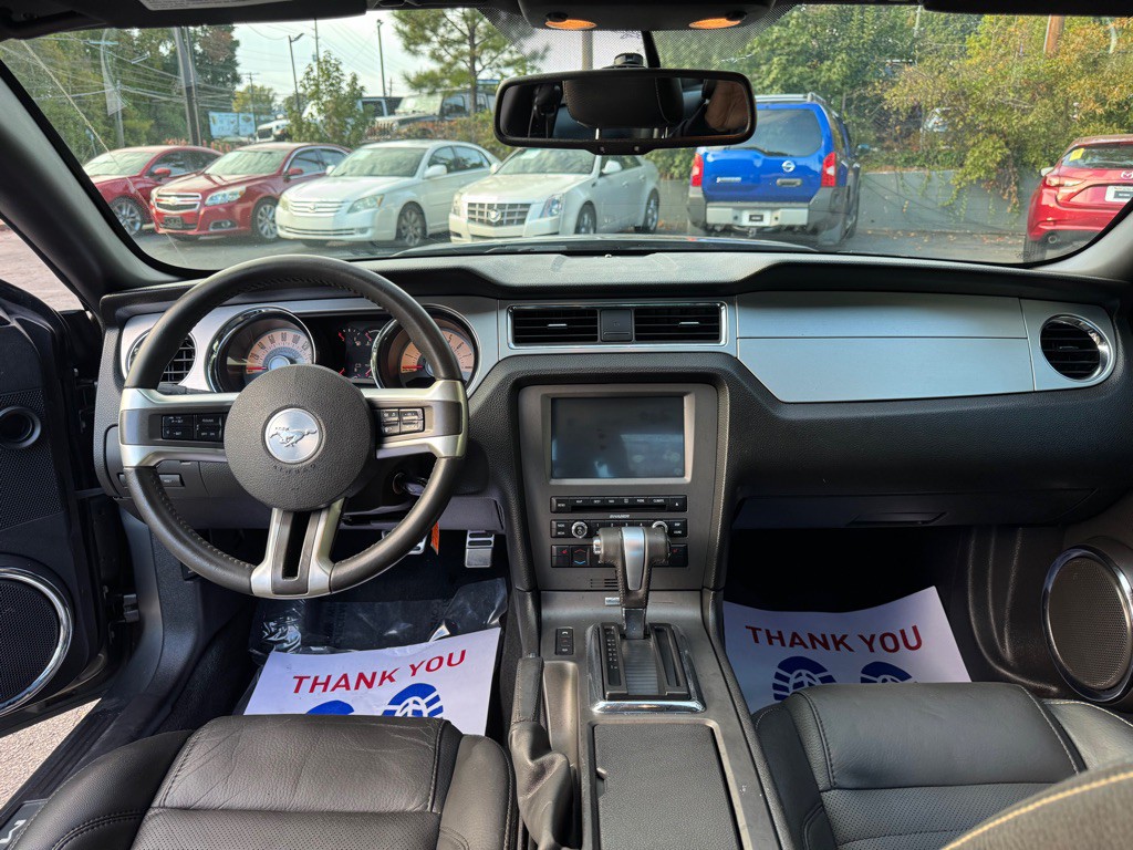 2011 Ford Mustang Image 7