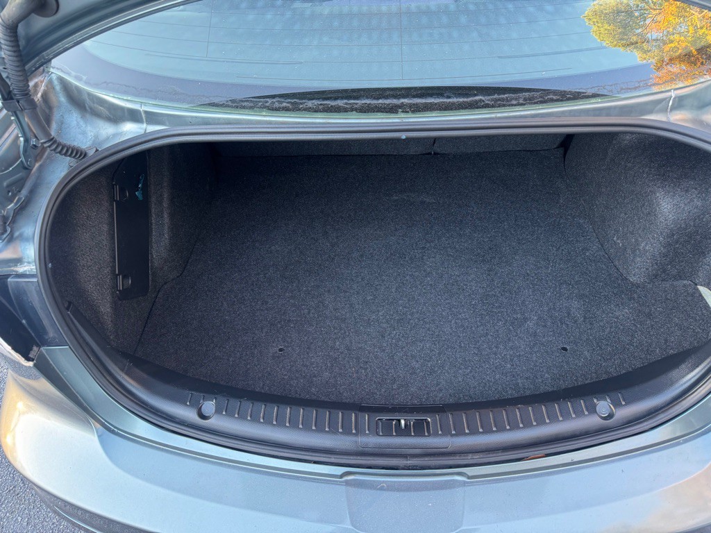 2012 Mazda Mazda3 Image 13