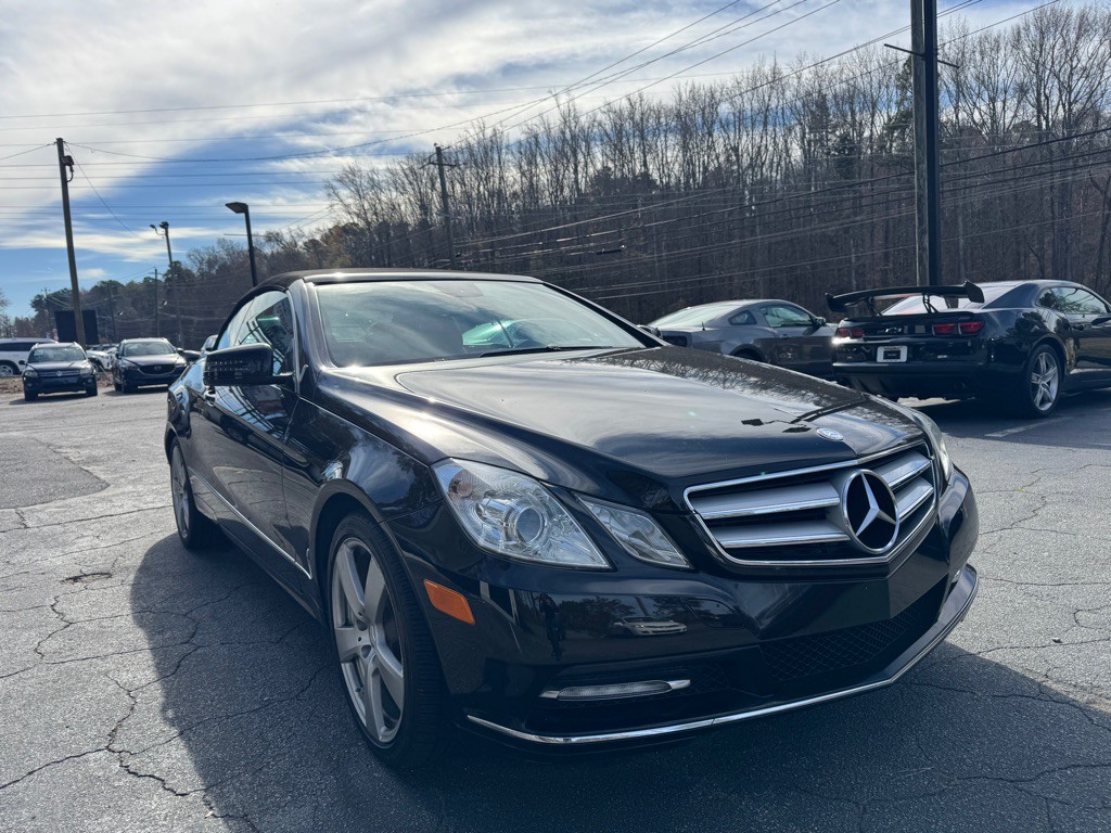 2013 Mercedes-Benz E-Class Image 4
