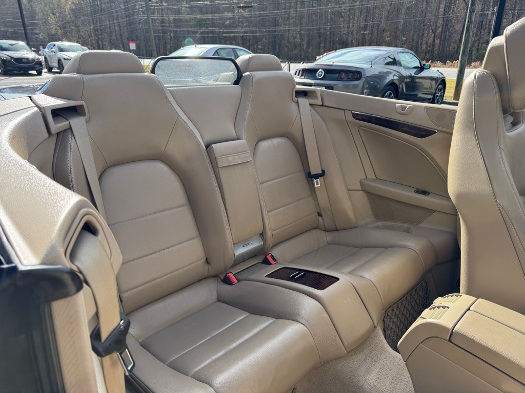 2013 Mercedes-Benz E-Class Image 17