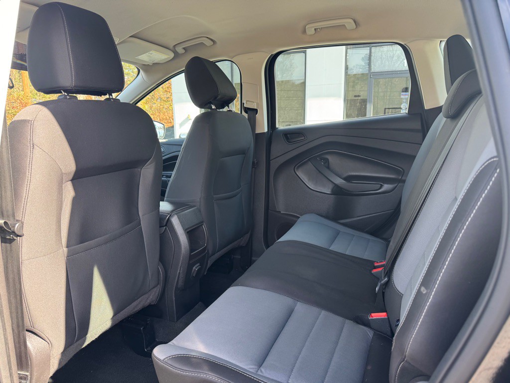 2017 Ford Escape Image 10