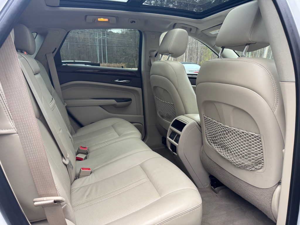2015 Cadillac SRX Image 11