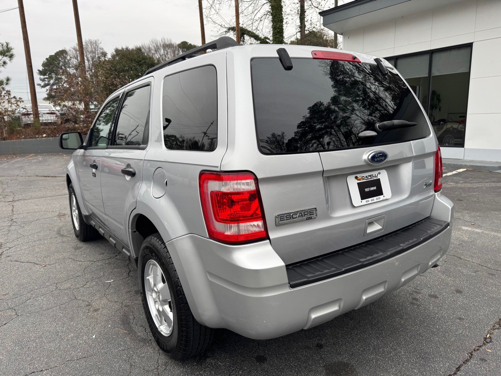 2011 Ford Escape Image 3