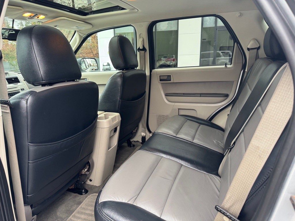 2011 Ford Escape Image 10