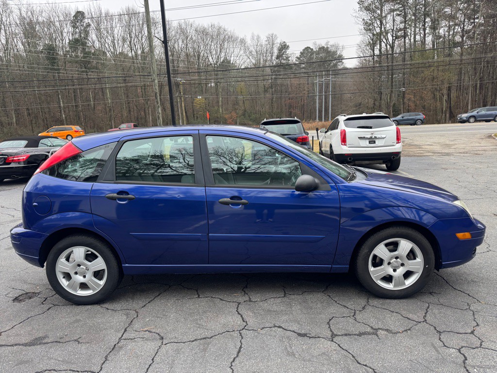 2005 Ford Focus Image 6