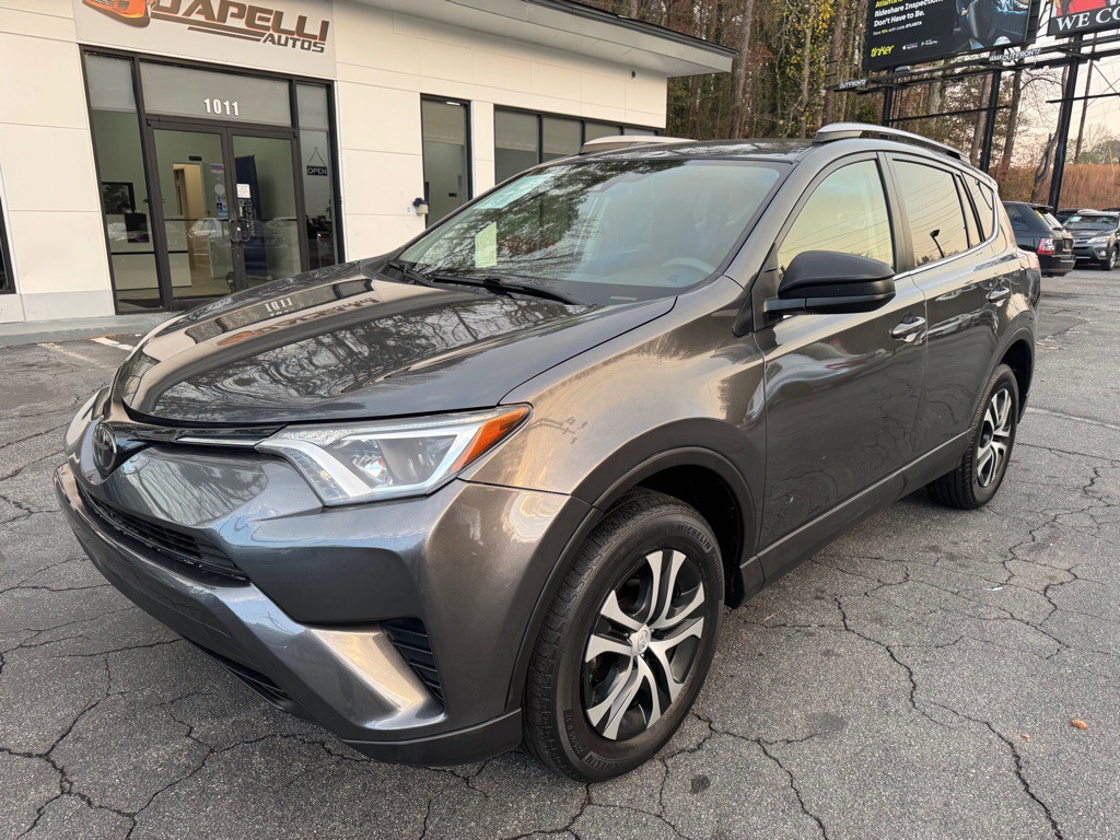2018 Toyota Rav4 Image 1