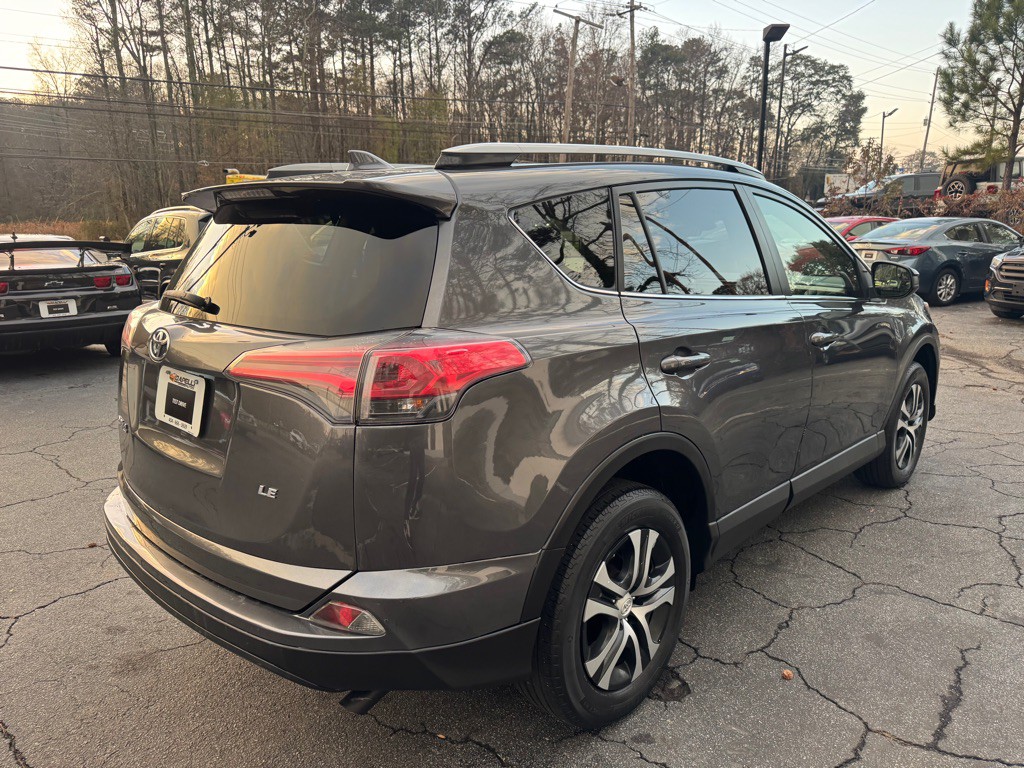 2018 Toyota Rav4 Image 6