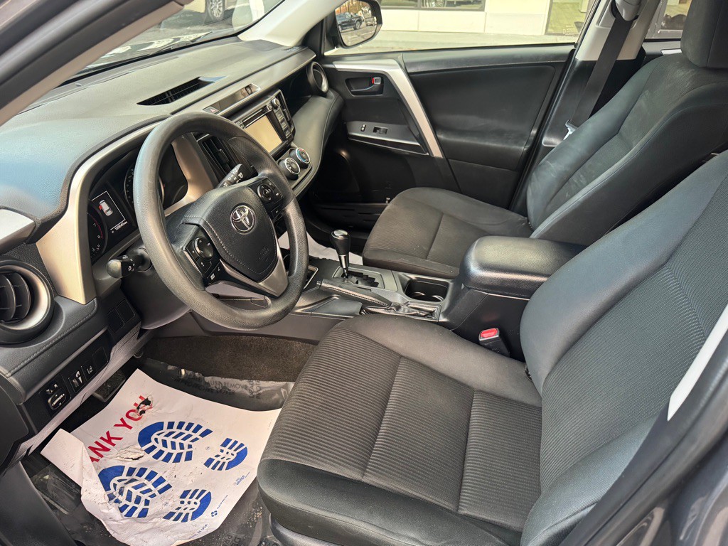 2018 Toyota Rav4 Image 8