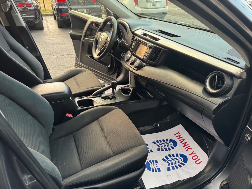 2018 Toyota Rav4 Image 9