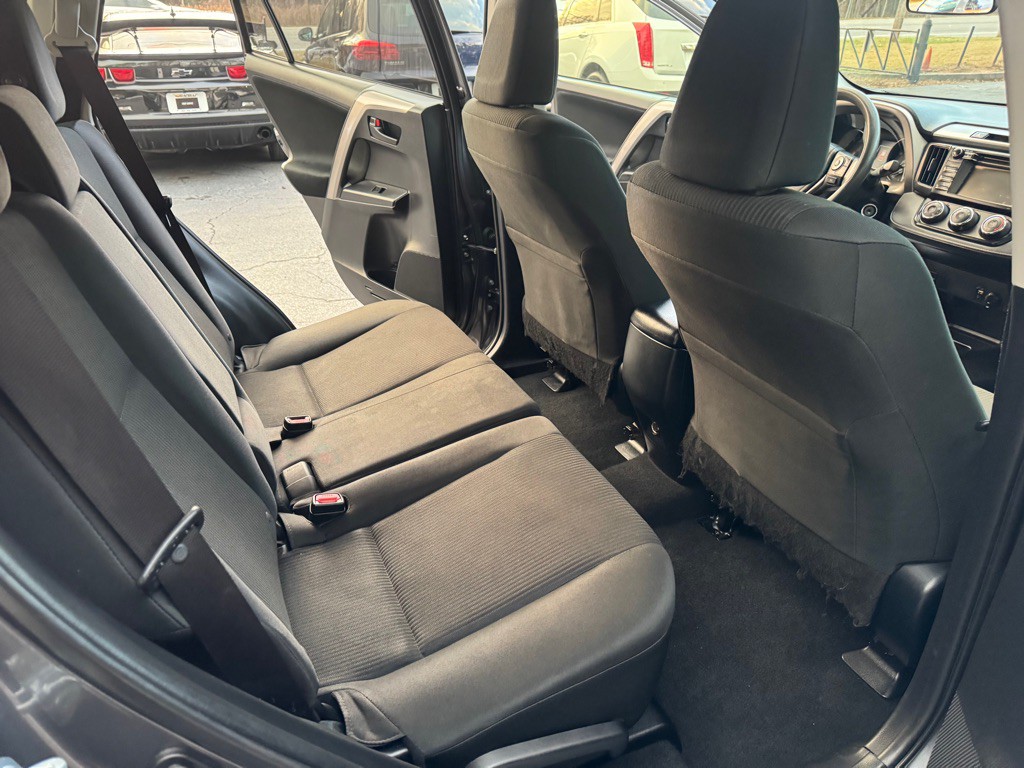 2018 Toyota Rav4 Image 10
