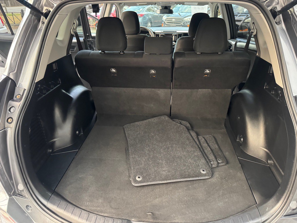 2018 Toyota Rav4 Image 13