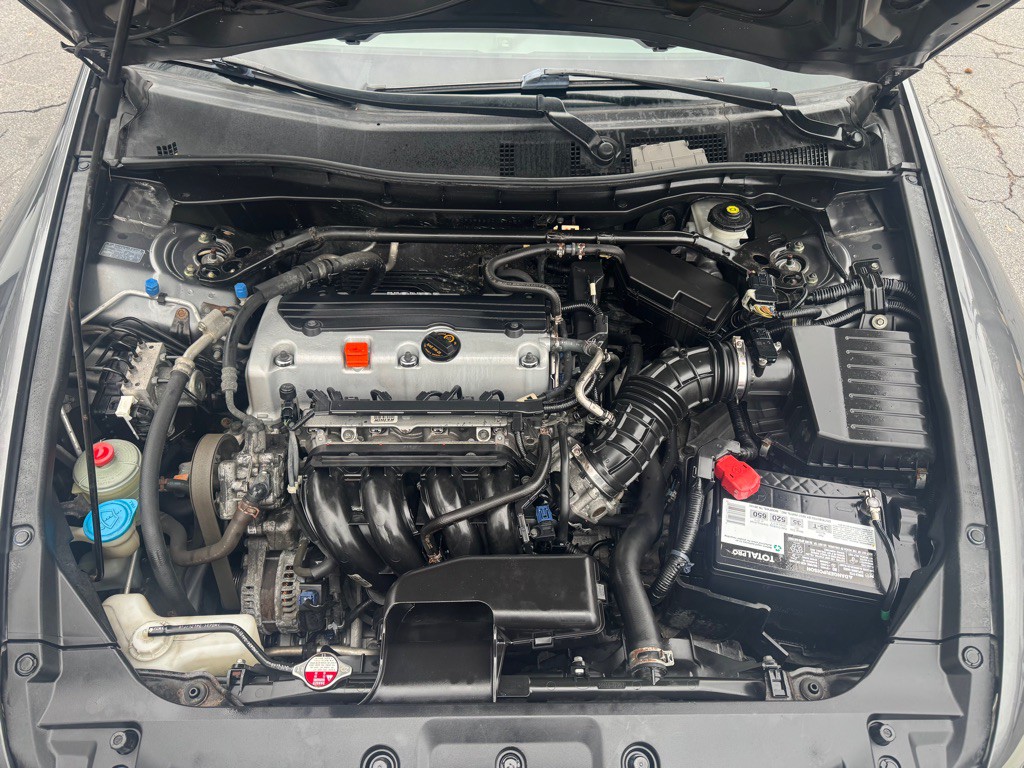 2012 Honda Accord Image 13