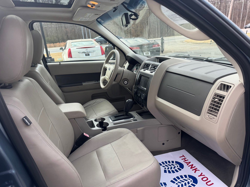 2010 Ford Escape Image 9