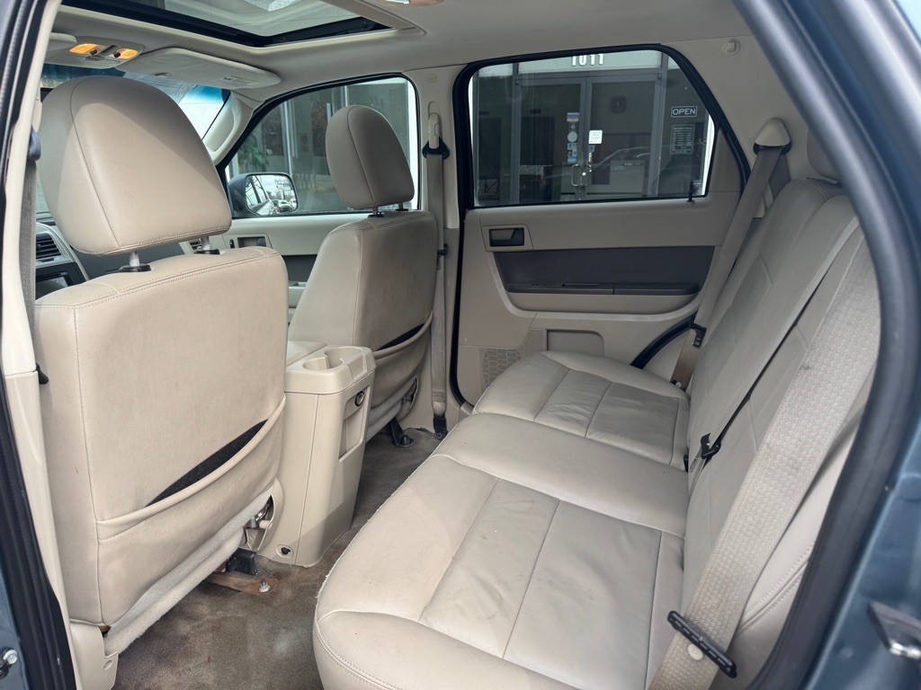 2010 Ford Escape Image 10