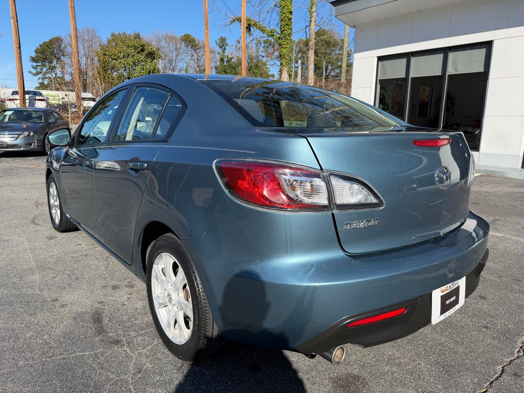 2010 Mazda Mazda3 Image 3
