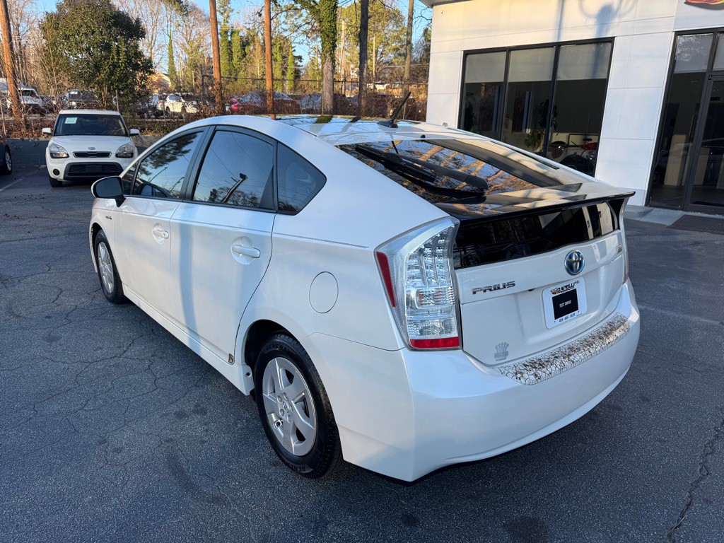 2010 Toyota Prius Image 3