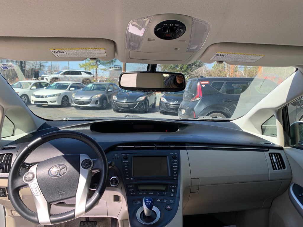 2010 Toyota Prius Image 21