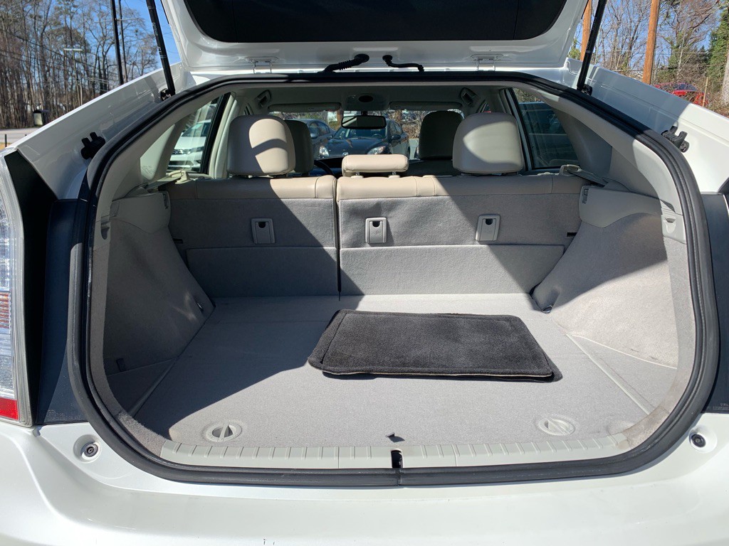 2010 Toyota Prius Image 24