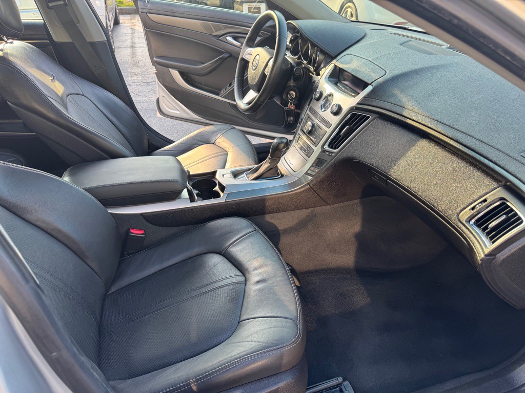 2013 Cadillac CTS Image 10