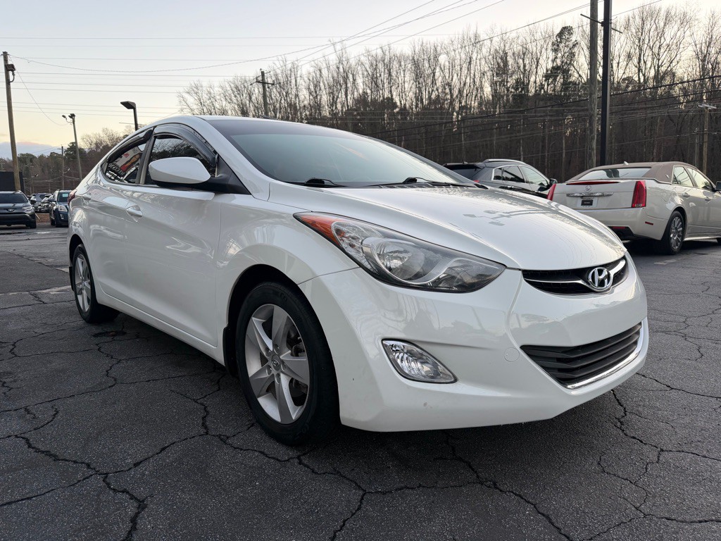 2013 Hyundai Elantra Image 4