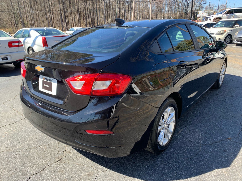 2019 Chevrolet Cruze Image 6