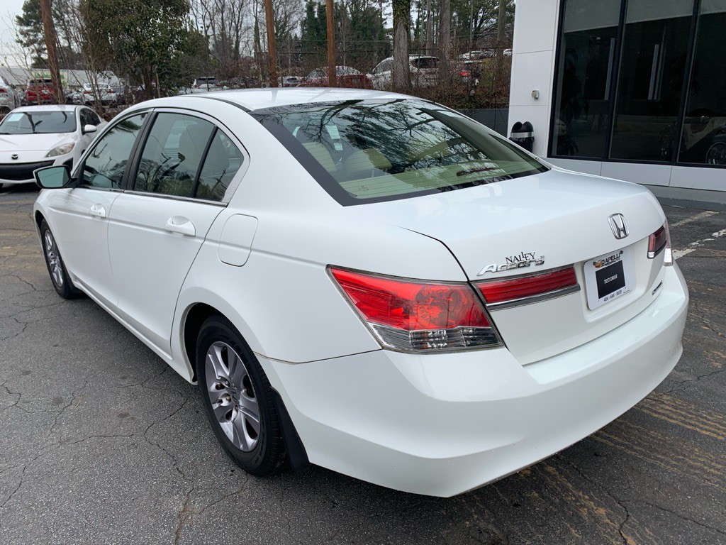 2012 Honda Accord Image 3