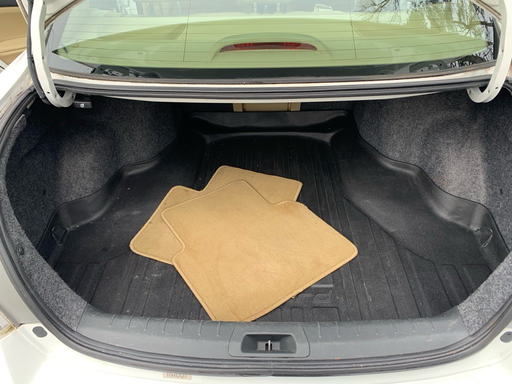 2012 Honda Accord Image 12