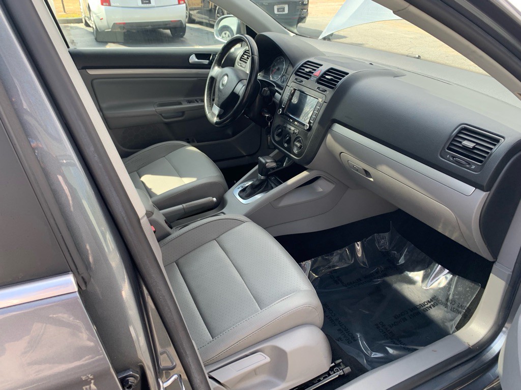 2008 Volkswagen Jetta Image 9