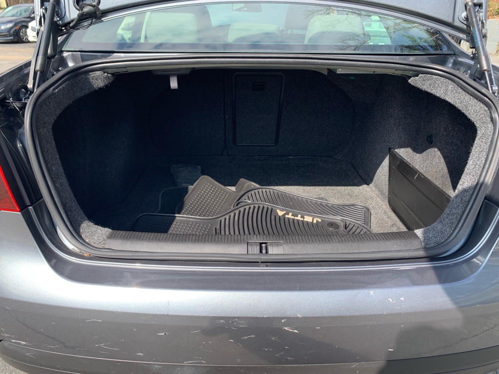 2008 Volkswagen Jetta Image 12