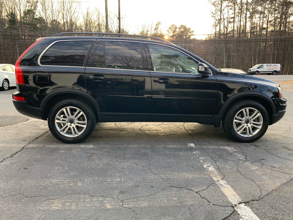 2010 Volvo XC90 Image 2