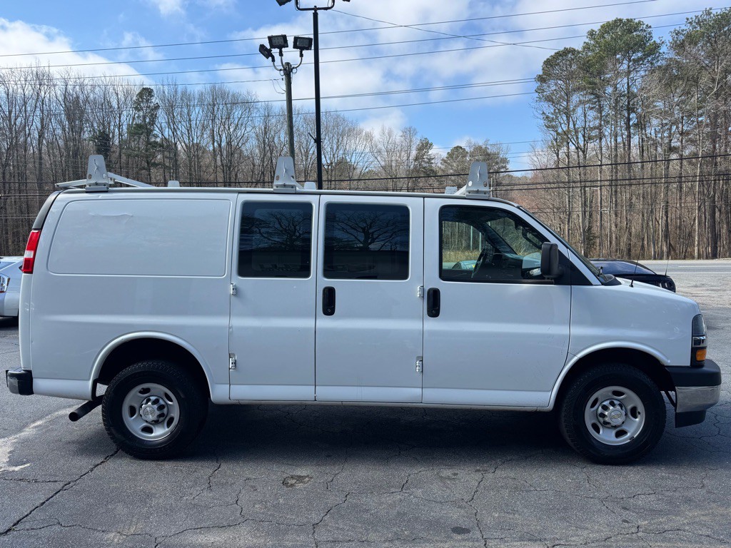 2020 Chevrolet Express Image 5