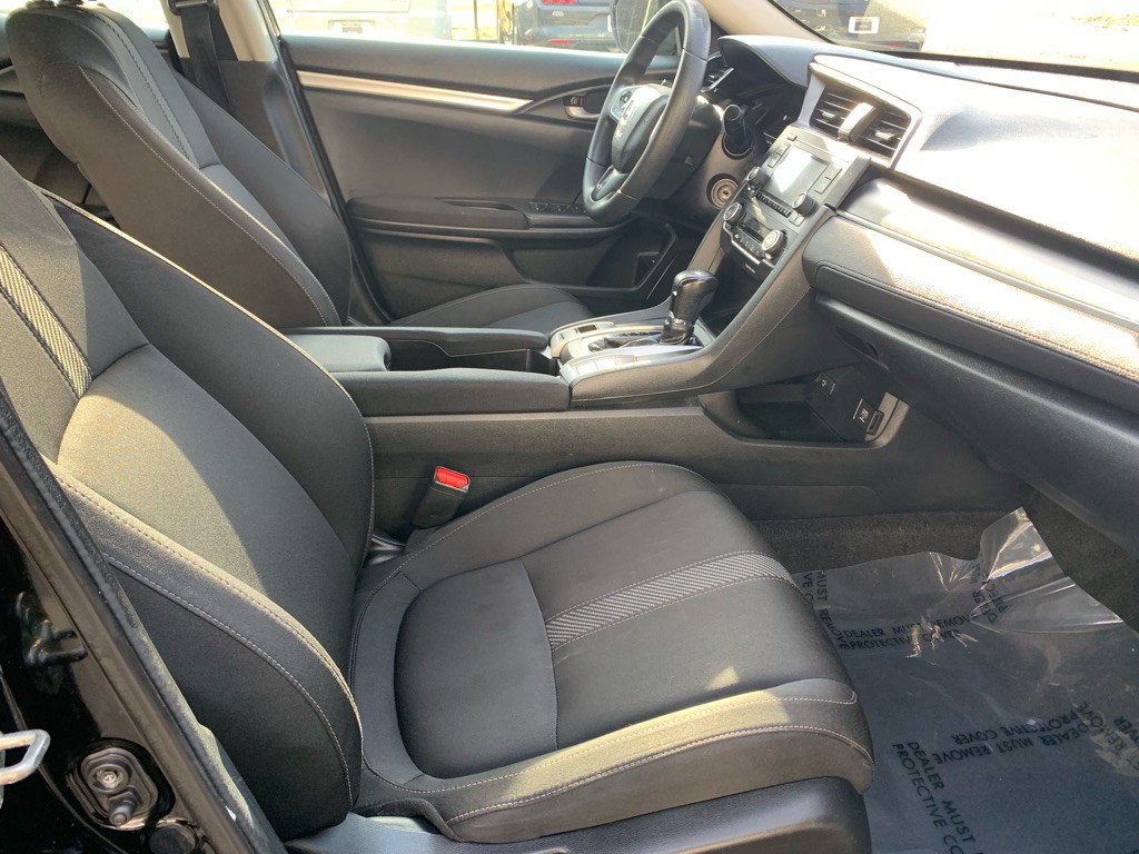 2018 Honda Civic Image 9