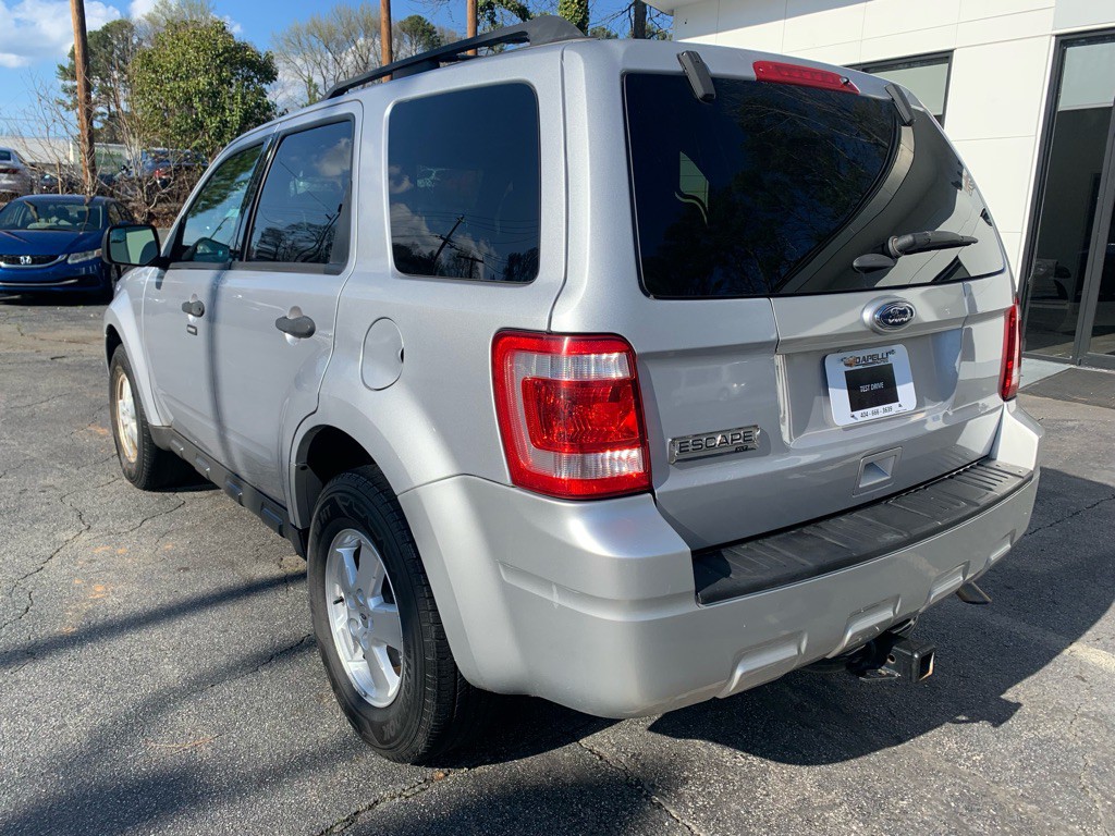2011 Ford Escape Image 3