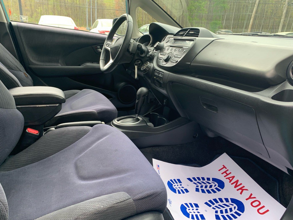 2012 Honda Fit Image 9