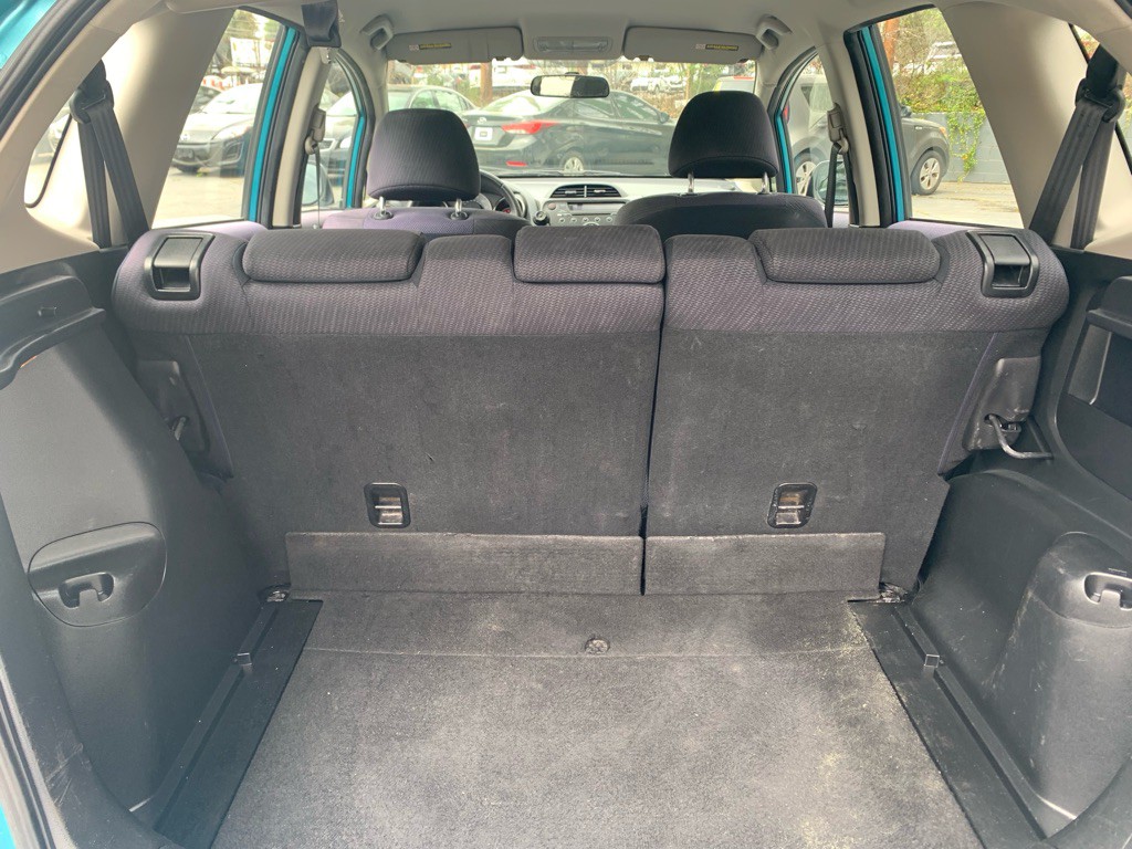 2012 Honda Fit Image 13